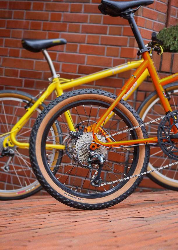 レンガの壁の前に駐車した自転車

AI 生成コンテンツは誤りを含む可能性があります。